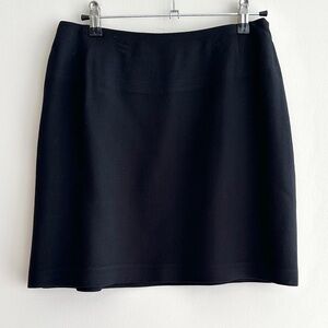 County Seat Jeanswear Classic Black Junior’s Wool Vintage Mini Skirt, Size 5/6